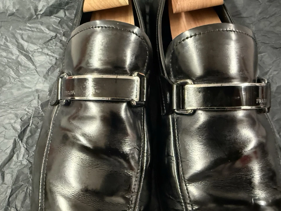 Prada mens loafers casual dress black leather $940 MSRP - Image 4 of 4