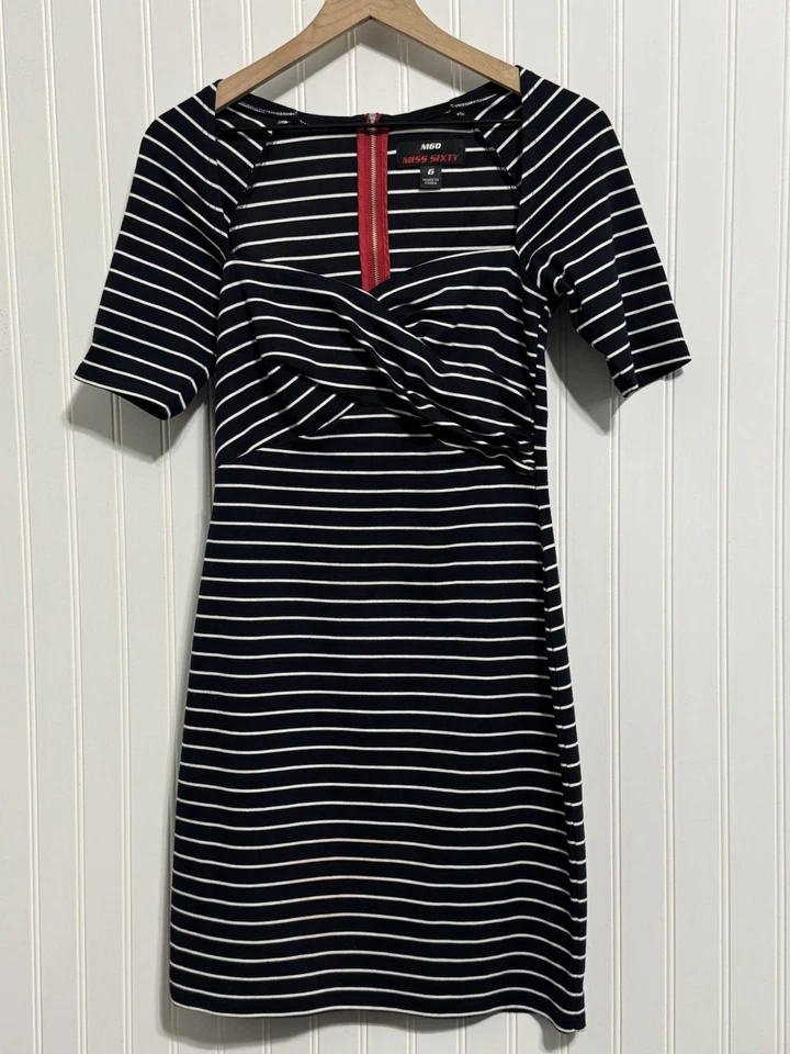 Mini Vestido De Colección Y2K Miss Sixty M60 Rayas Bodycon Rojo Expuesto Cremallera Espalda Talla 6 Foto 2 de 4