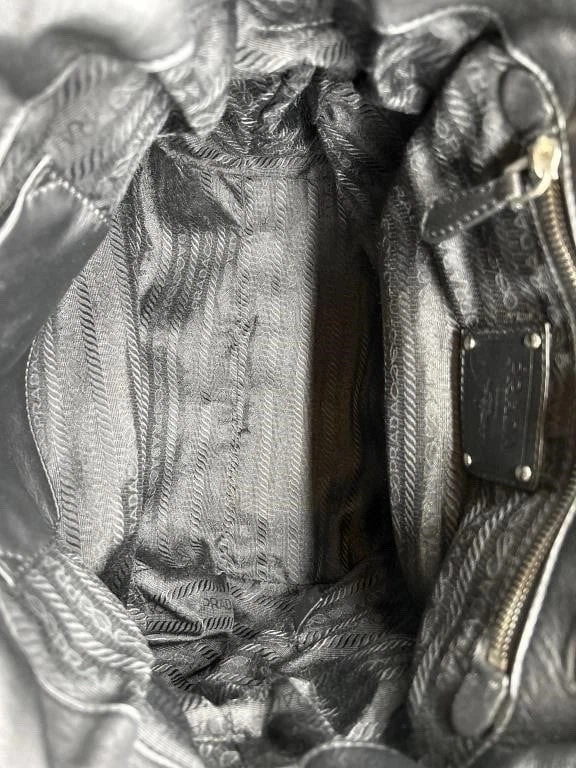 Prada Milano черный наппа кожи собранными в Рюш сумка с короткими ручками Shopper сумка серебряный логотип + сумка для пыли - Изображение 4 из 4