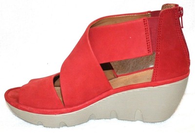 clarks red sandals
