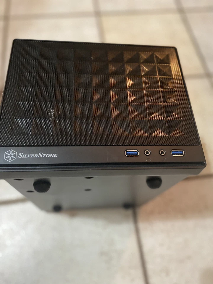 SilverStone Technology SUGO SG13, Type-C Port, Ultra Compact Mini-ITX Computer - Image 2 of 4