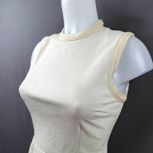 Honey Punch Damen Kleid klein Kunstleder leise Luxus minimalistisch clean Girl - Bild 2 von 12