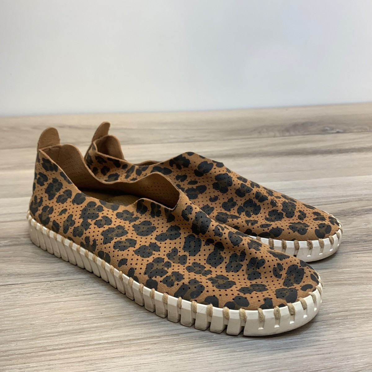 Ilse Jacobsen Hornbaek Latte Leopard Print Perforated Women Slip On 37 