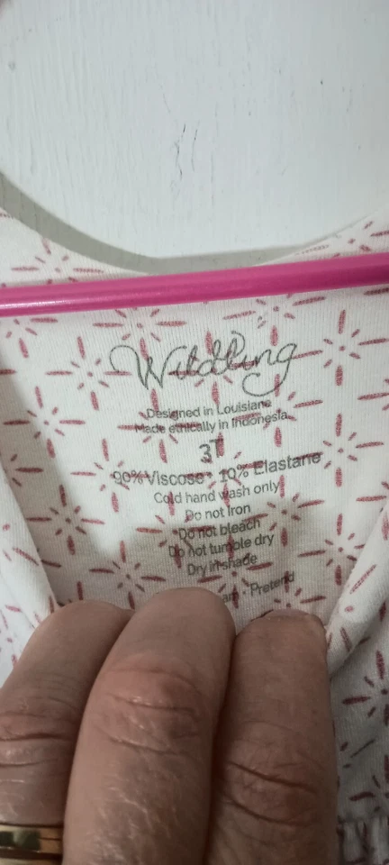 Vestido bien vestido Wolf Wildling Lounge estrella de Navidad Maxi talla 3T corre más grande A1 Foto 4 de 4