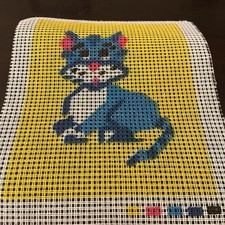 Vintage canvas Cat 10x 12  Needlepoint Latch Hook 