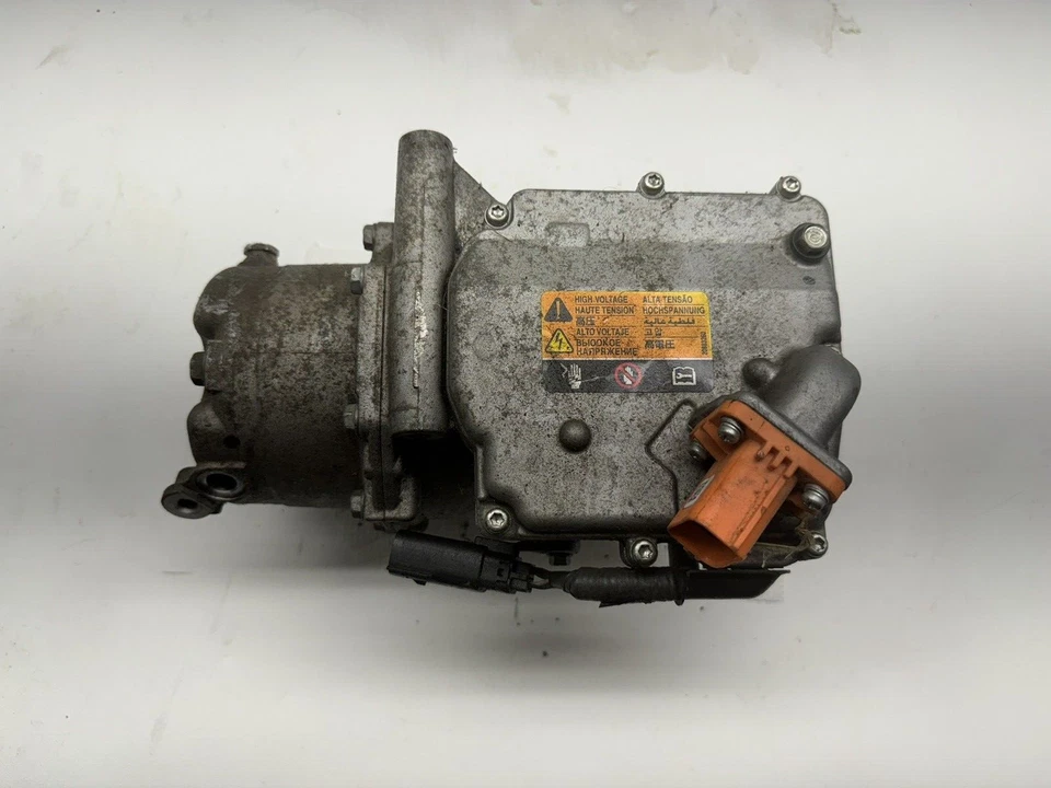 Compresor de aire acondicionado Chevrolet Volt 23422307 OE GM 2016 2017 2018 2019 Foto 2 de 4