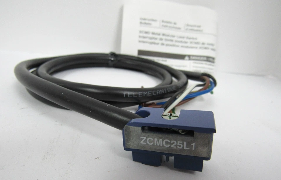 XCMD Metal Modular Limit Switch model XCMD2515L1 240VAC - Image 2 of 4
