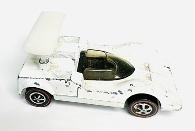 Hot Wheels Redline 1968 Chaparral 2G Enamel White US Grand Prix Original Car