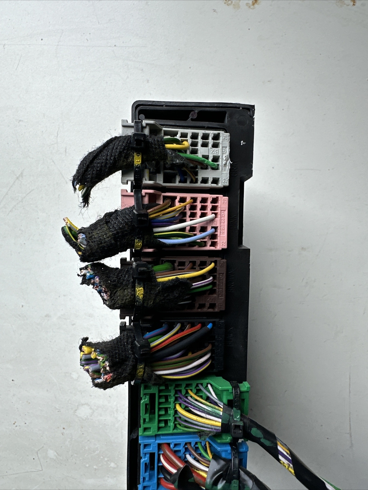 2008-2017 Vauxhall Insignia Mk1 a BCM Body Control Module 13515766 