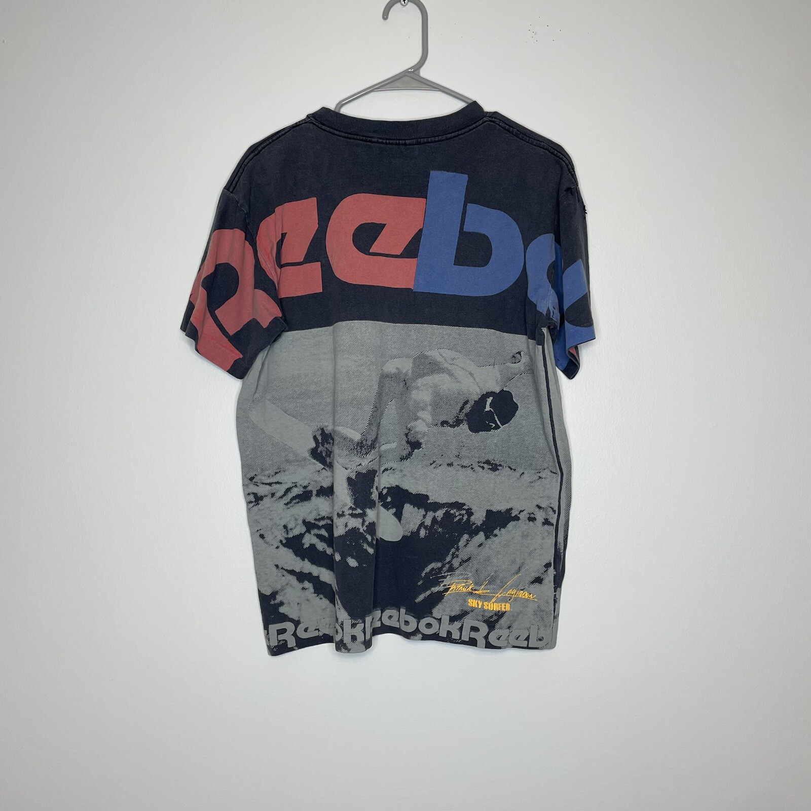 Vintage 90s Reebok Patrick De Gayardon Sky Surfer All Over Print AOP T-Shirt L thumbnail 2