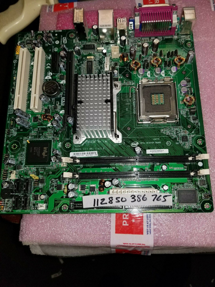 Intel D945GCCR D78647-300 Micro ATX Socket 775 Desktop Motherboard