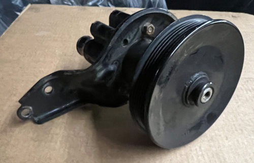 MERCRUISER 5.0L 305 EFI V8 RAW WATER PUMP # 861579 Needs Impeller