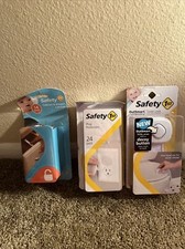 Safety 1st Wide Grip Cabinet Latches Lot - one Pack of 14 and one Pack of 7