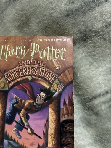 Harry Potter and The Sorcerer's Stone - Paperback - TRUE 1st Printing - Picture 6 of 17