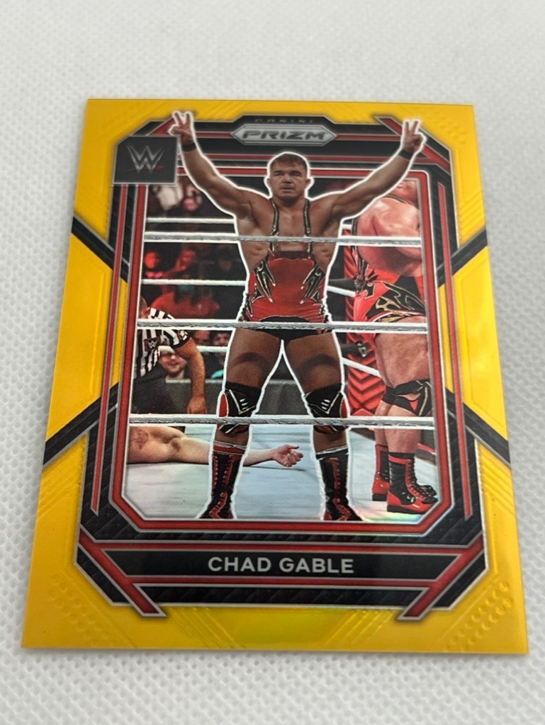 2023 Panini Prizm WWE Chad Gable #103 True Gold Prizm /10
