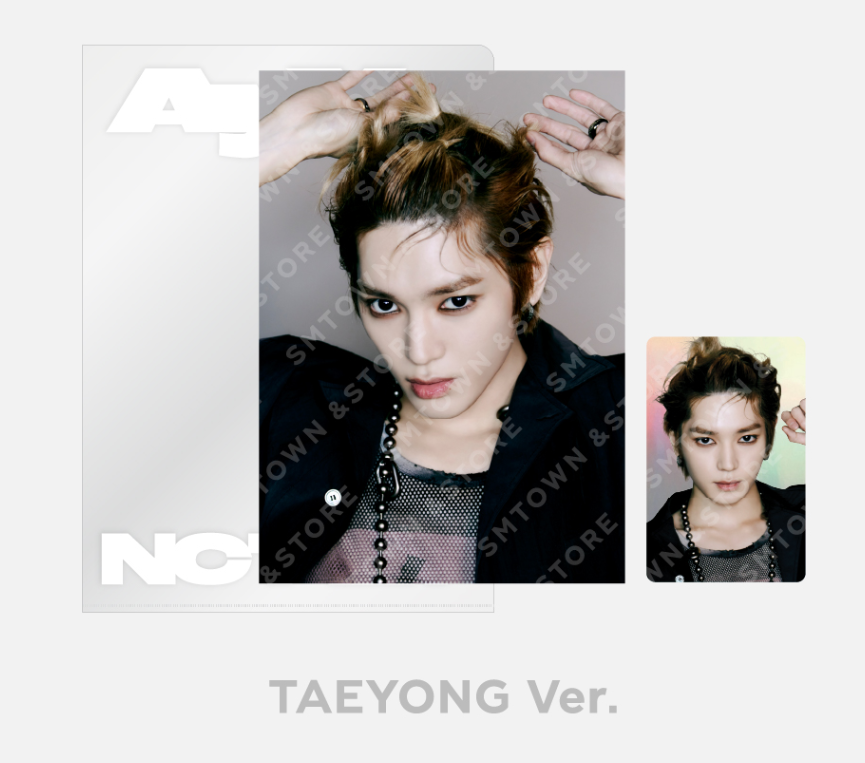 NCT 127 Ay-Yo SMTOWN OFFICIAL MD GOODS POSTCARD + HOLOGRAM PHOTO