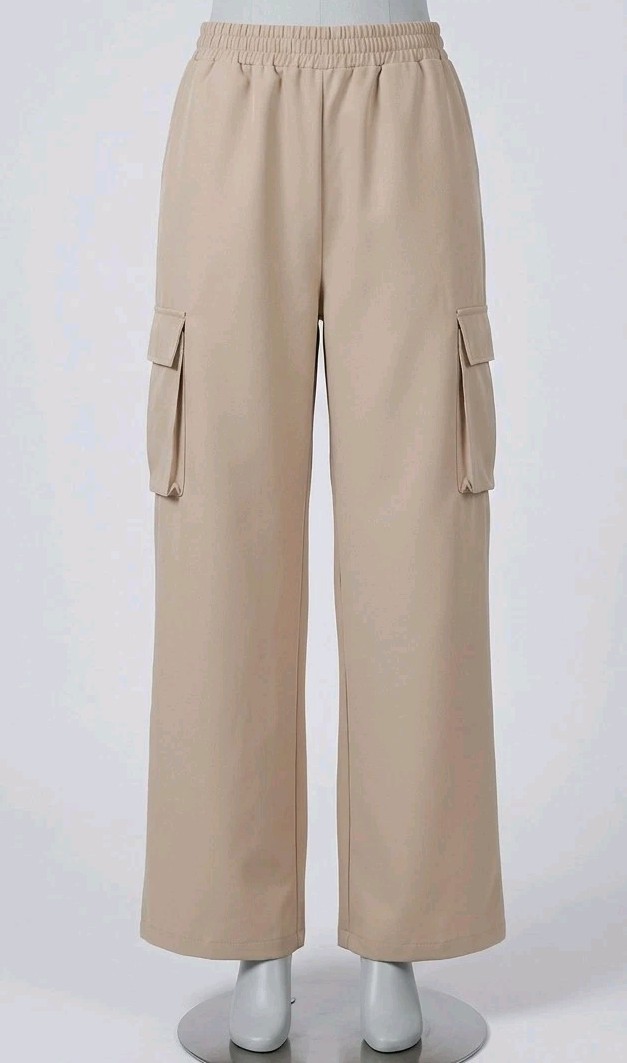SHEIN Women's Beige Twill Cargo Pants Elastic Waist Straight Leg Pockets