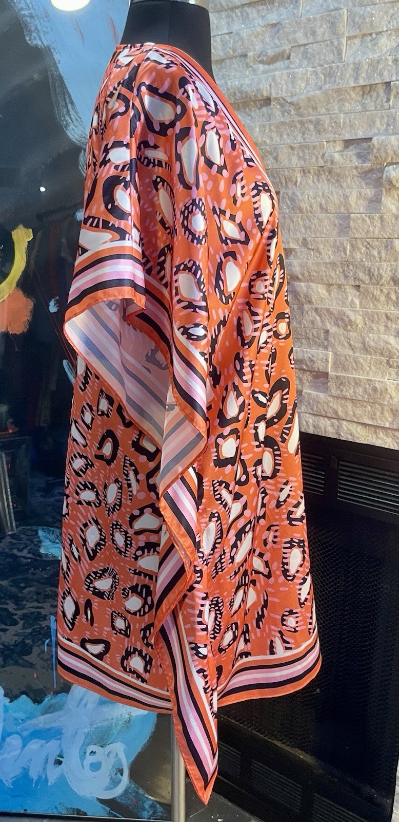 Orange Graphic Pattern Tunic Bat Wing Kimono Dres… - image 2