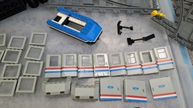 Lego Lot Train Magnets Bases Wheels Couplings Bulk Set #4558 Metroliner Parts