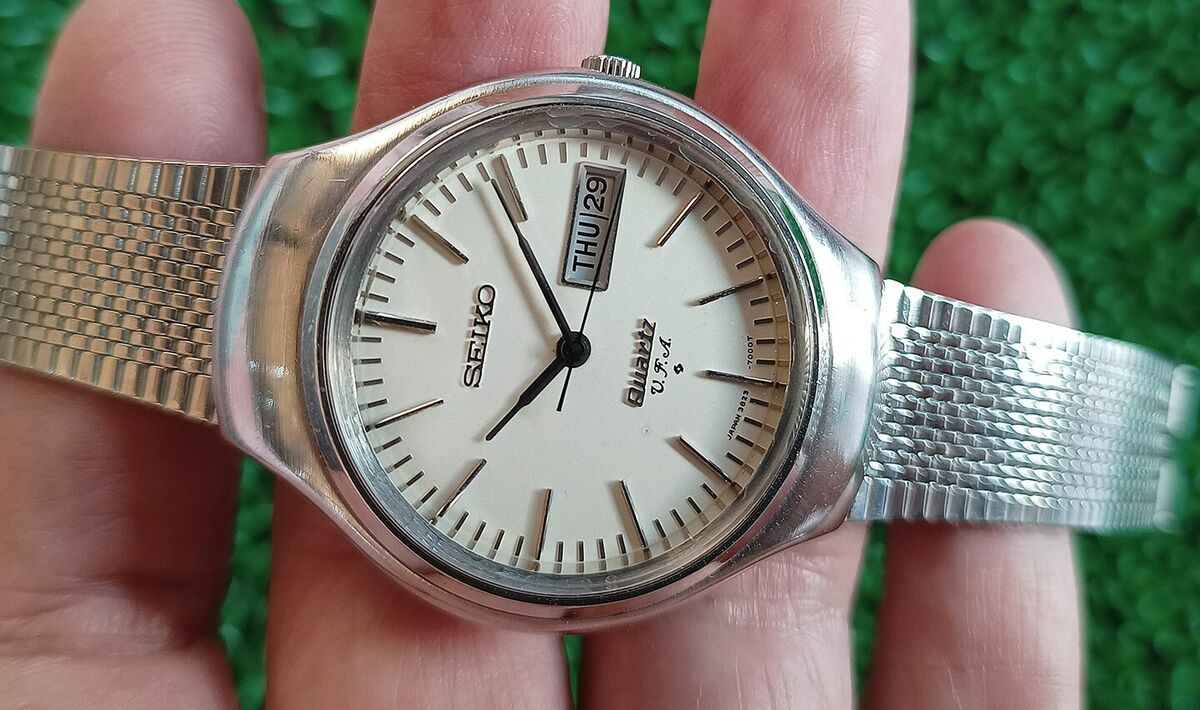 VERY RARE VINTAGE SEIKO V.F.A. QUARTZ MODEL 3823-7001 JAPAN VERY RARE VINTAGE SEIKO V.F.A. QUARTZ MODEL 3823-7001 JAPAN