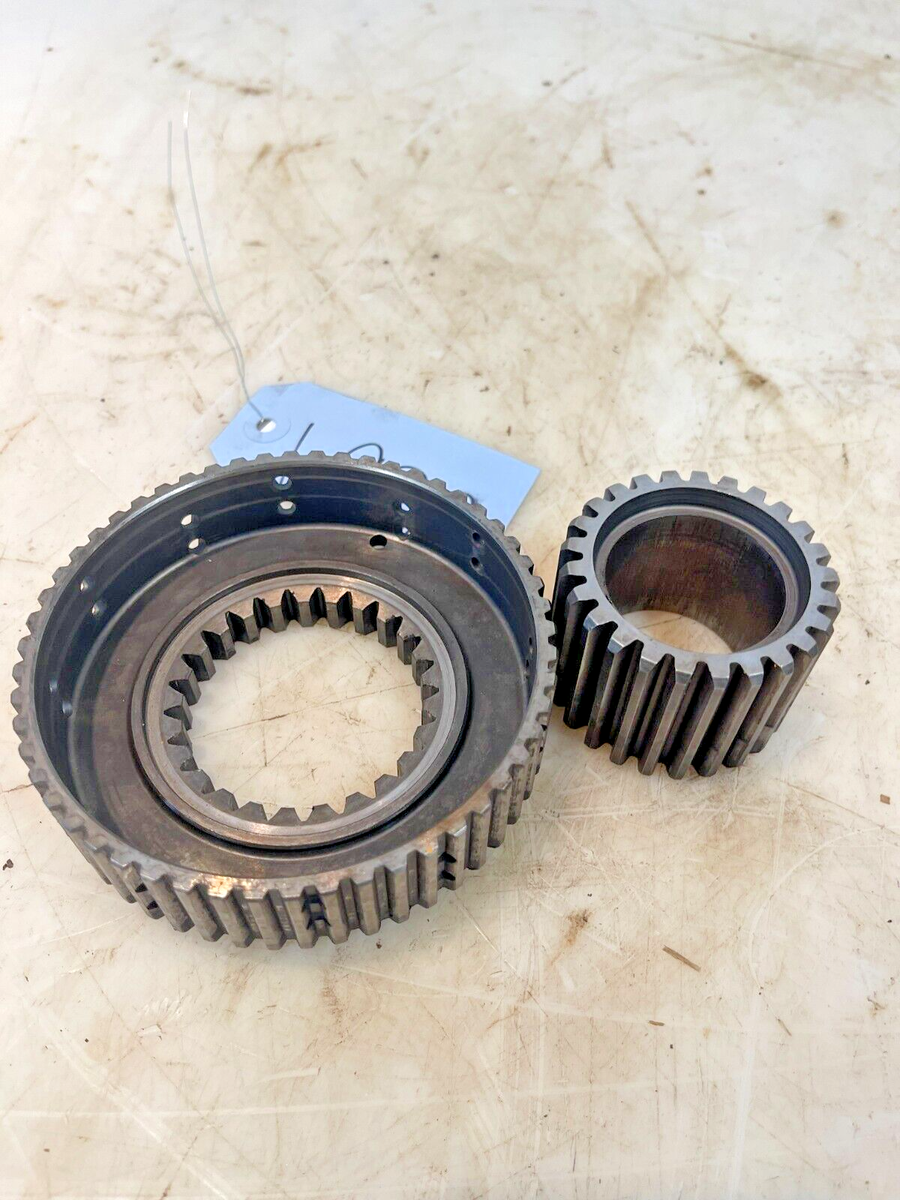 1981 John Deere 301A Tractor Power Reverser Transmission Clutch