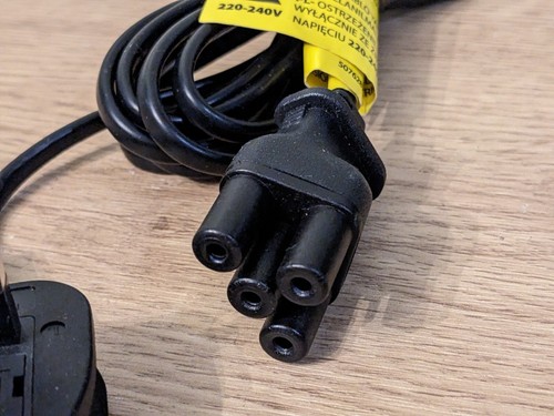 Power supply cable ONLY Thrustmaster TX T300 racing wheel Servo Base UK adapter - Picture 4 of 11