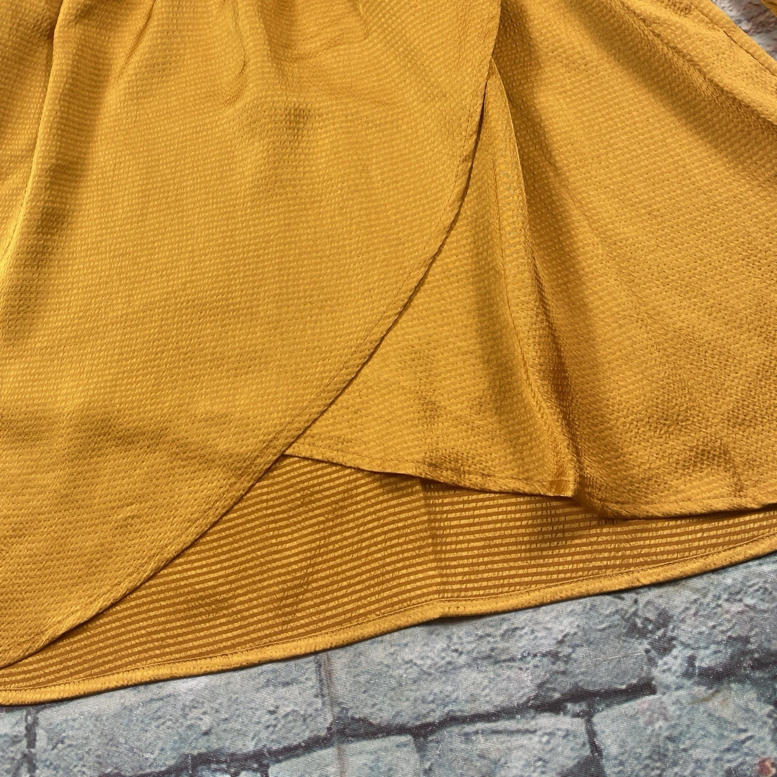 Abito Michael Kors donna S calendula oro avvolgente testurizzato manica a palloncino raso