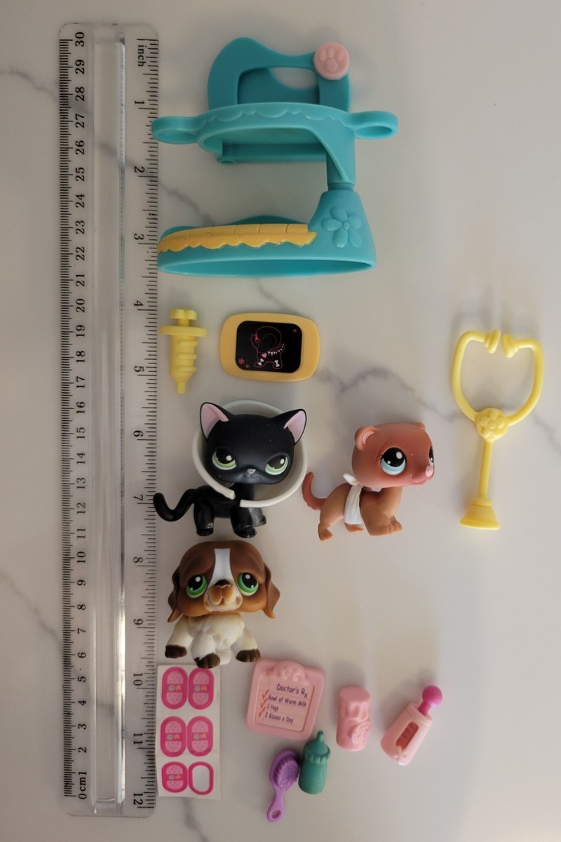 LPS Cozy Care Center Playset W/ 3 Pets #334 Ferret #335 St.Bernard