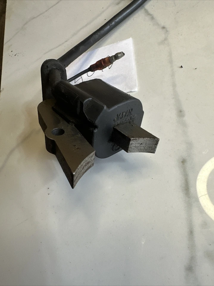 Катушка зажигания вентилятора Kawasaki KRB400A оригинальная оригинальная оригинальная 21171-2201 - Изображение 4 из 4