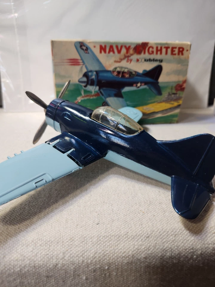 Avión de combate vintage Hubley modelo a escala para niños juguete Navy #467 con caja original Foto 3 de 4