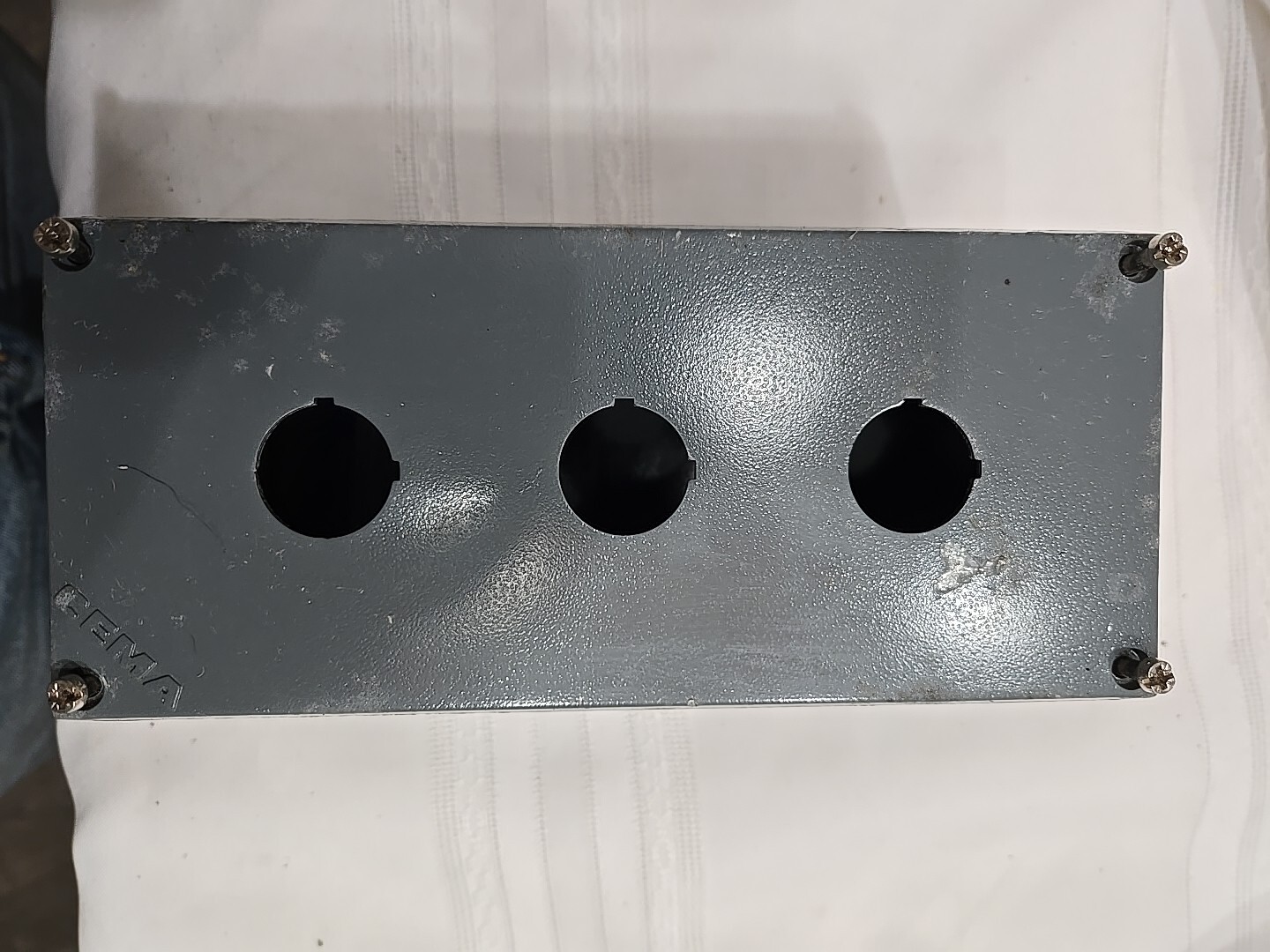 Picture 1 of 4
