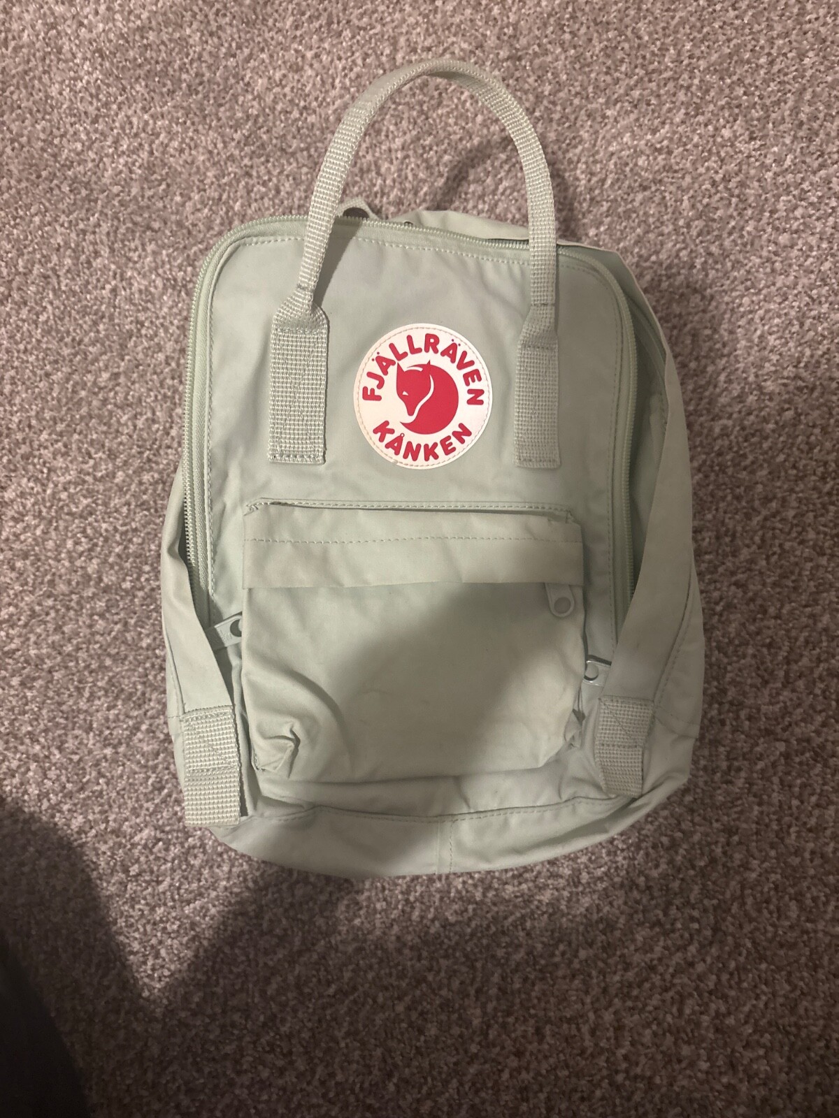 fjraven backpack mint color size small never worn in very well condition