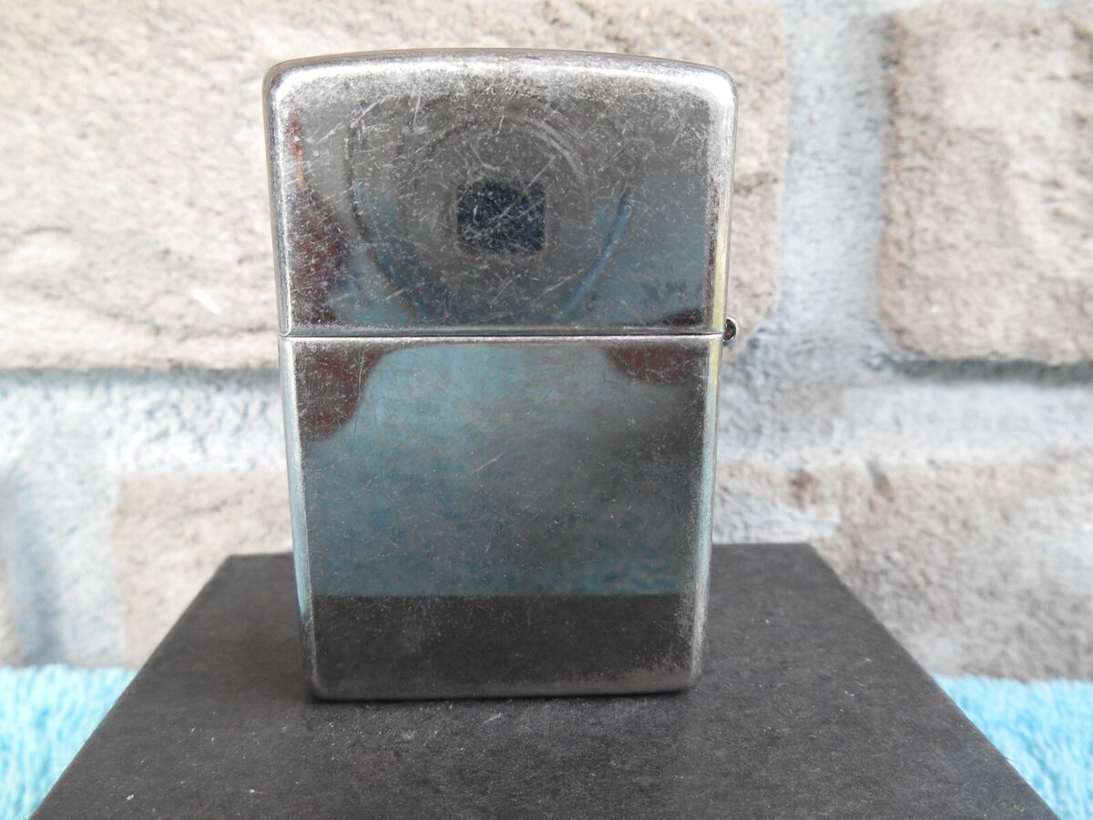RETRO ZIPPO 2008 B-08 DARK STREET CHROME CIGARETTE LIGHTER RETRO ZIPPO 2008 B-08 DARK STREET CHROME CIGARETTE LIGHTER