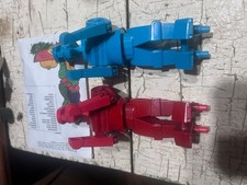 SET OF 2 ROCK EM SOCK EM ROBOTS GAME PARTS REPLACEMENT RED AND BLUE ROBOT