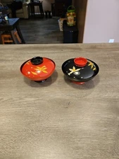 Set of 2 Japanese Echizen Lacquer Bowls with Lids Vintage