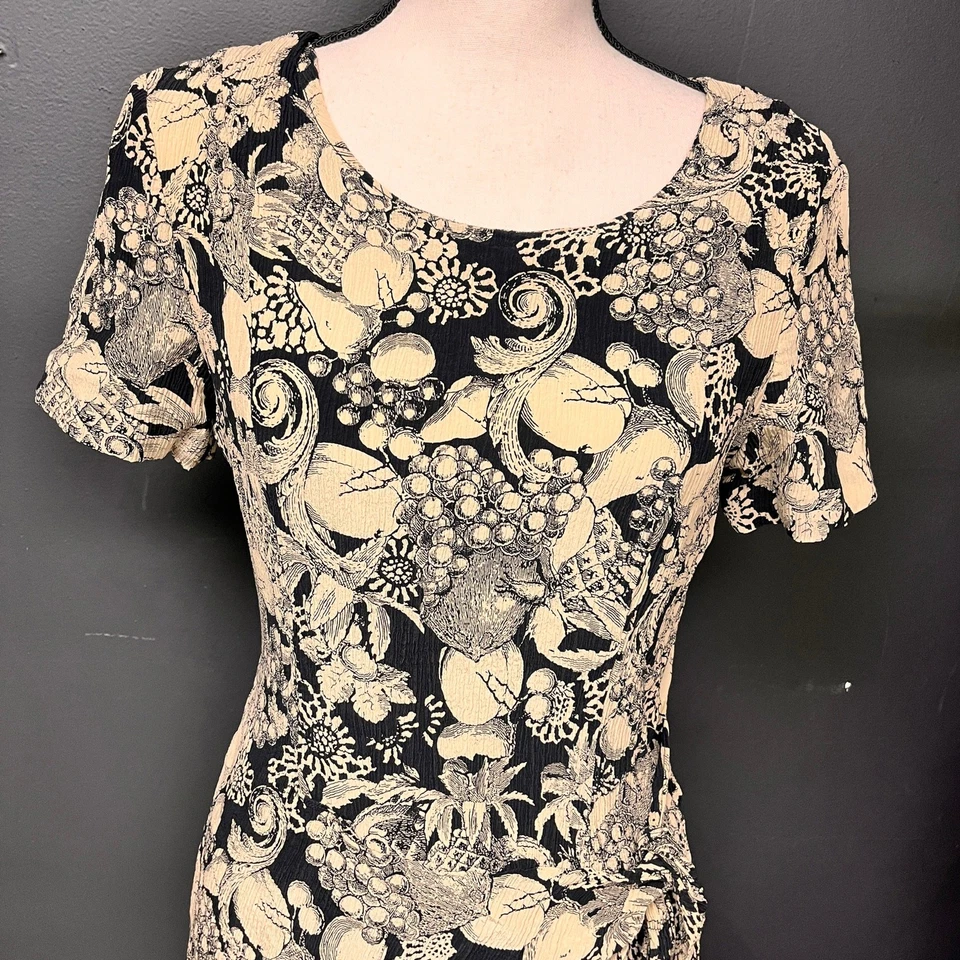 винтажное женское платье-футляр 1990-х Pat Argenti размер 10 100% шелк искусственное с запахом  - Изображение 4 из 4