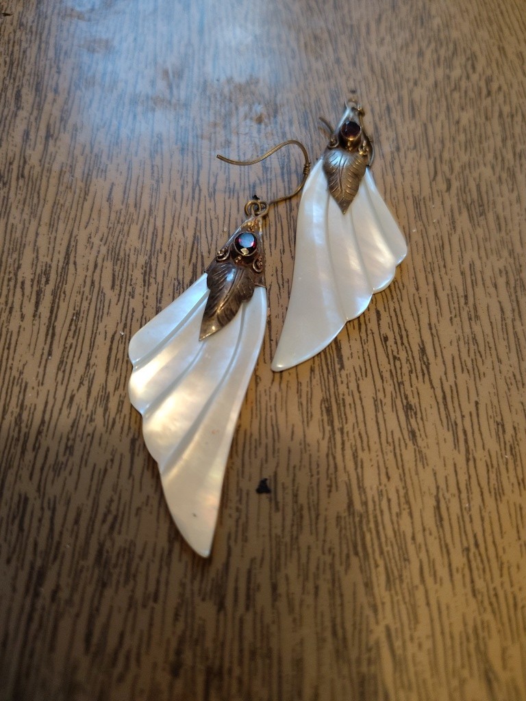 Vintage Large Sterling Plus Garnet Shell FAN Shap… - image 2