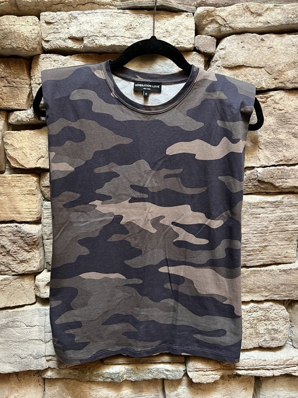 GENERATION LOVE Padded Shoulders Camo Tank XS