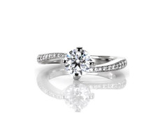 1.30 Ct Round Cut 950 Platinum Engagment Ring IGI Certified Lab Created Diamond