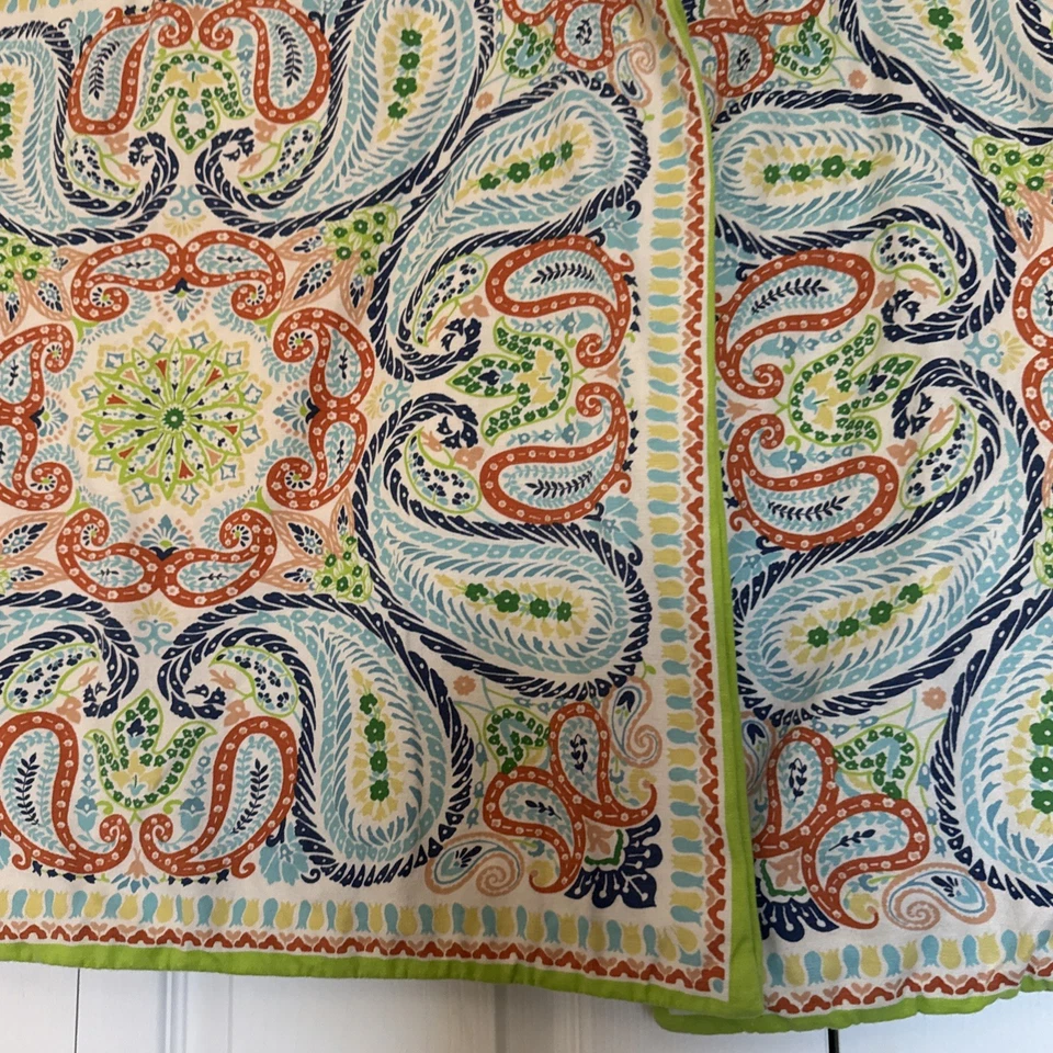 Juego de 2 fundas de almohada decorativas Pottery Barn 24x24 Lia Paisley Foto 3 de 4