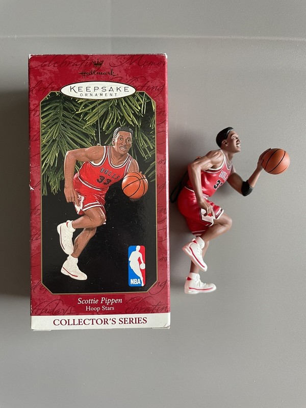 Hallmark Ornament SCOTTIE PIPPEN Hoop Stars NBA #5 Chicago Bulls 1999- VGUC