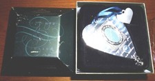 Hallmark 2001 Commemorative Ornament Milestones  Memories 25th Anniversary