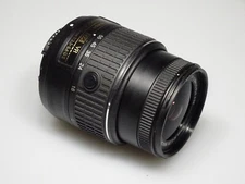 NIKON DX VR AF-S NIKKOR 18-55mm 3.5-5.6 G II.**FOR PARTS***