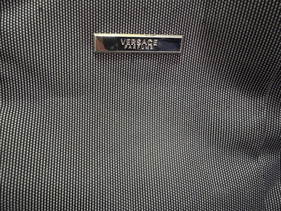 范思哲 Parfums 限量版灰色男式行李袋 — 第 2/4 张图片