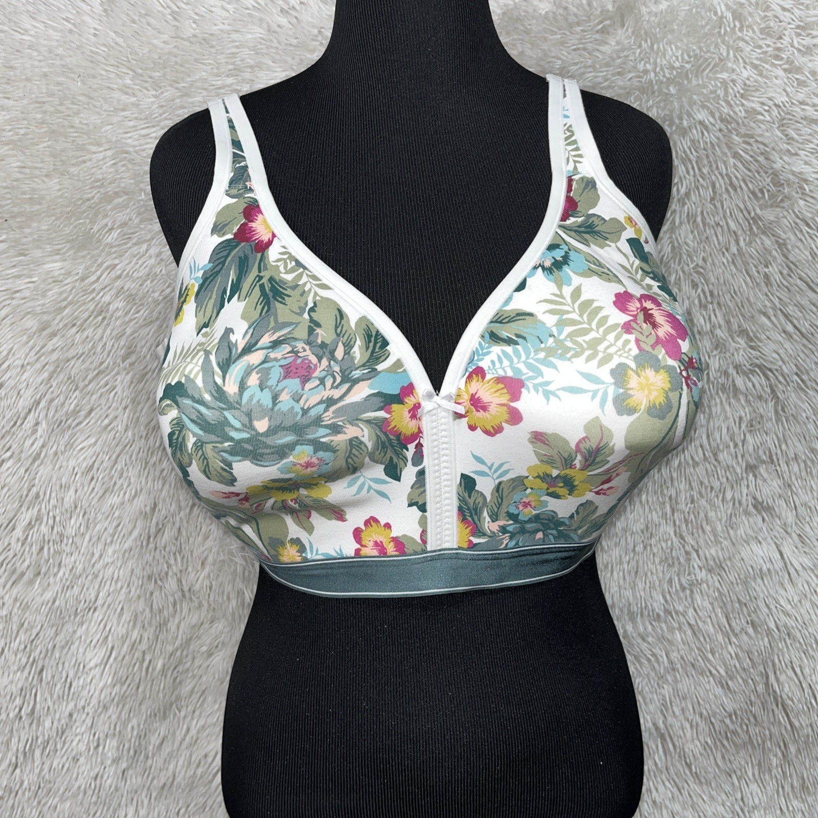 Cacique Lightly Lined Full Coverage Wireless Bra … - image 8