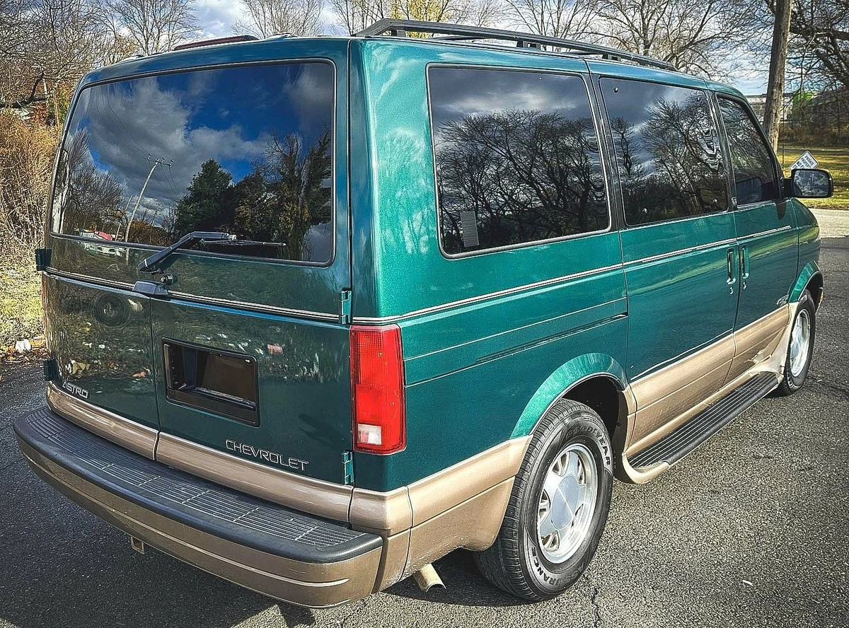 Chevy Astro's Dutch Doors Ease Cargo Loading Chores