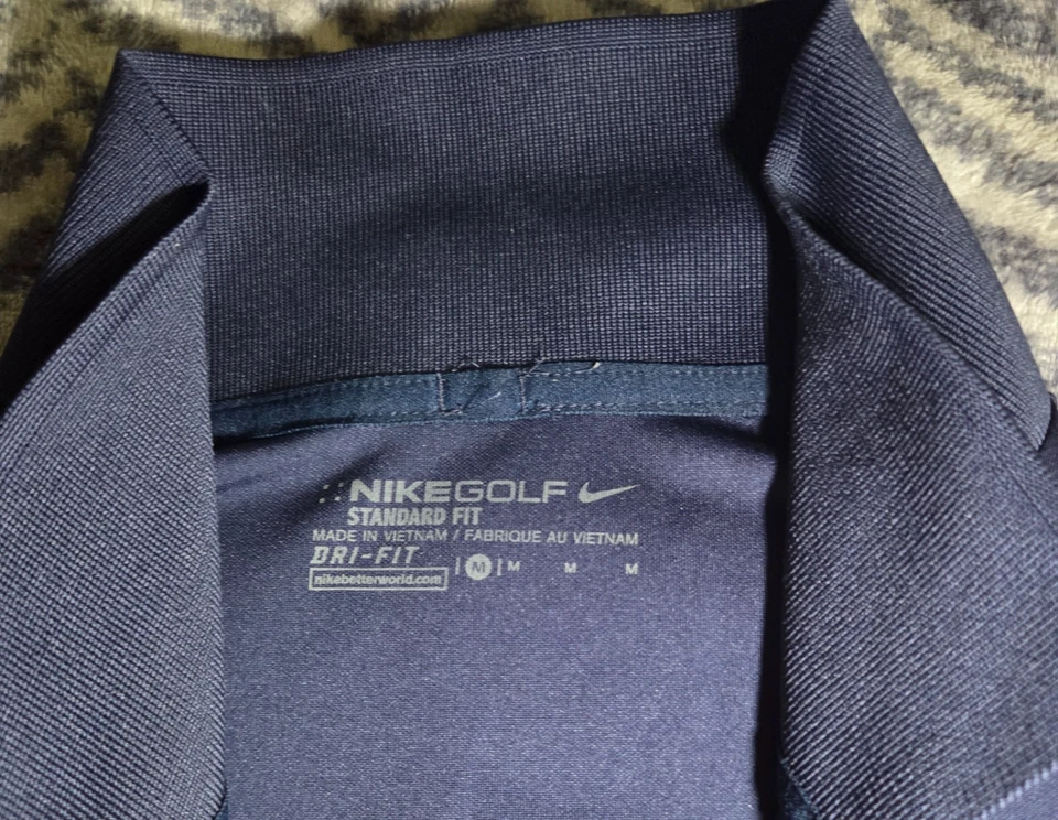 Boston Red Sox Polo Nike Golf Shirt Size M Standard Fit Dri-Fit 100% Polyester - Image 3 of 4