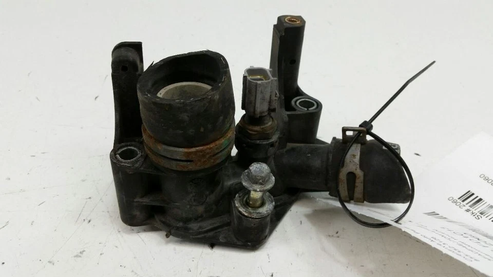 Soporte de montaje de carcasa termostato Ford Fiesta 2011 2012 2013 2014 2015 OEM Foto 3 de 4