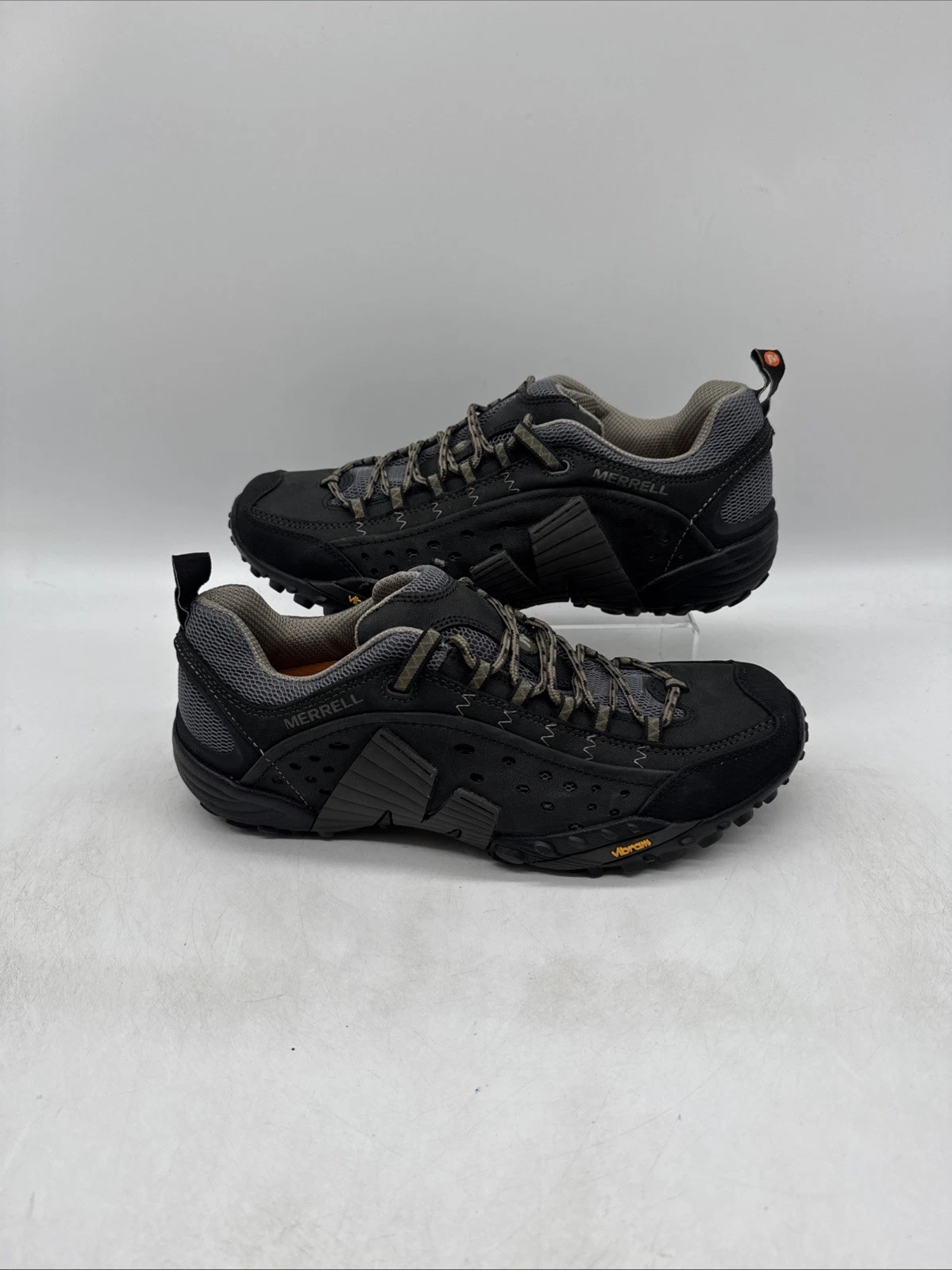 Merrell Intercept Black Vibram Trail Hiking Shoes UK 9 EU 43.5 New
Opens in a new window or tab