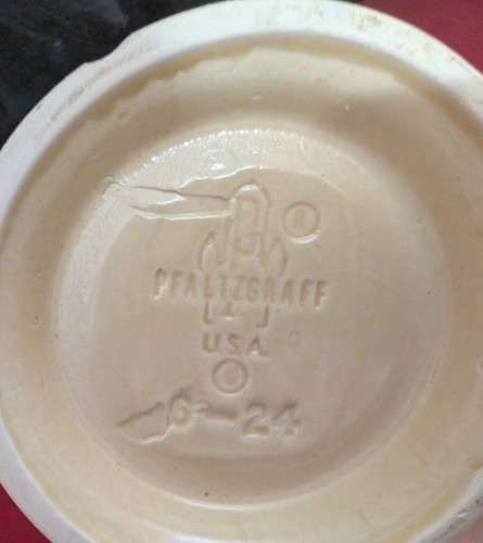 Vintage PFALTZGRAFF Village Pattern 6-22 & 6-24 Cream & Sugar Set w/Lid - Picture 10 of 10
